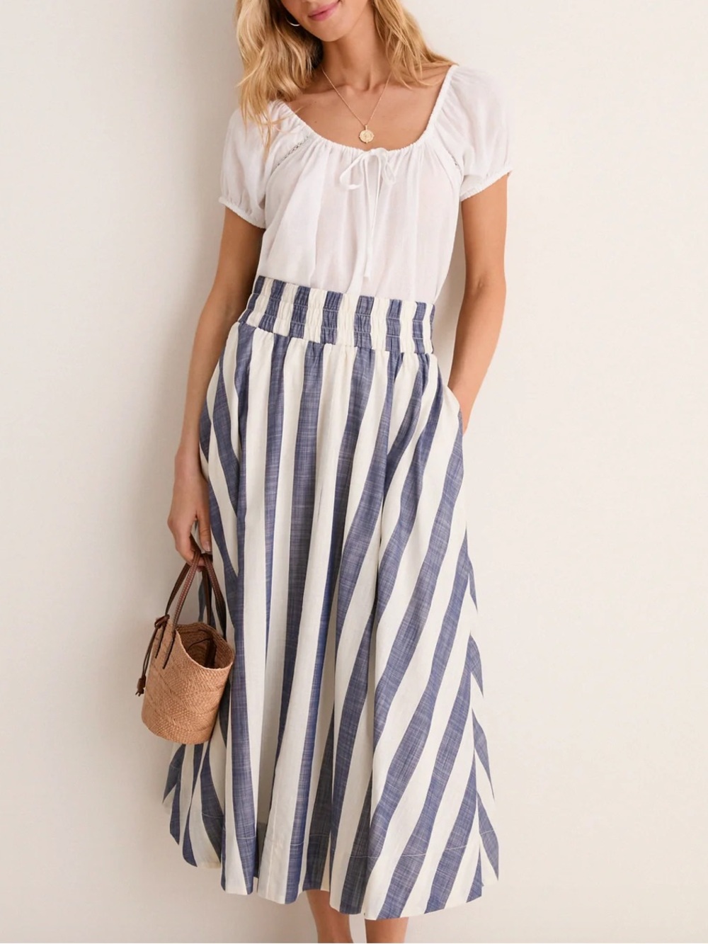 Vila Striped Niki circle Skirt in Navy and White xs - Picture 2 of 4